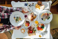 Grand Hotel Kempinski High Tatras - breakfast
