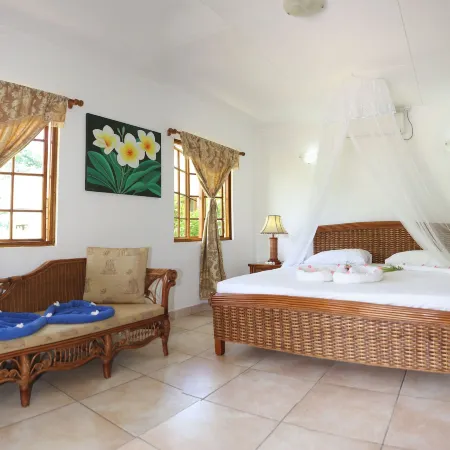 Le Surmer Self Catering Chalets