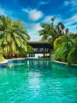 Tropikist Beach Hotel & Resort - Pool