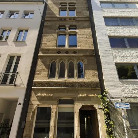Statthaus - Statt Hotel