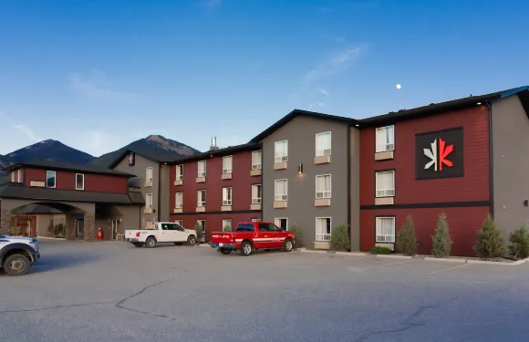 因弗米爾卡納塔酒店