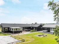 Sprawling Holiday Home in Løkken Near Sea
