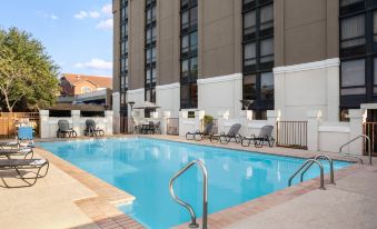 Holiday Inn Express San Antonio-Airport