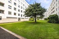 Nomad's Family - 2Bdr Beach Vibe Matosinhos - Parkplatz