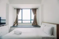 Homey and Comfort Living Studio Collins Boulevard Apartment Hotels in Pinang