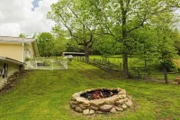 Mountain Majesty ~ Country elegance at its best!