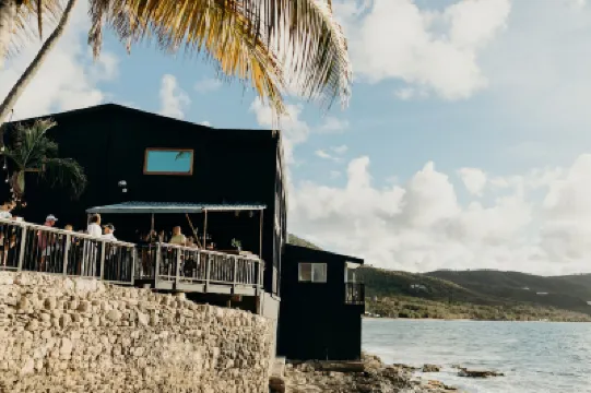 The Waves at Cane Bay Hoteles en 