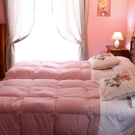Duca's Guest House