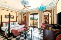 Kesarbagh Palace