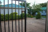 Lulu Guest Lodge, Low-Density Suburbs, Victoria Falls - Guest houses