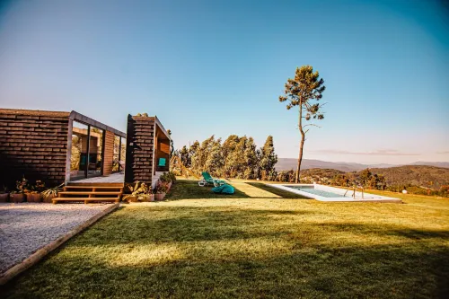 Deluxe Private Pool Bungalow Hotels in Celorico de Basto