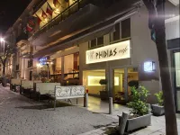 فيدياس هوتل باي أونيرو Hotels near ثيسيو
