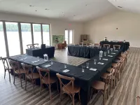 天鵝湖出租度假村