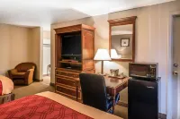 Holiday Lodge Yakima Hotels in Yakima