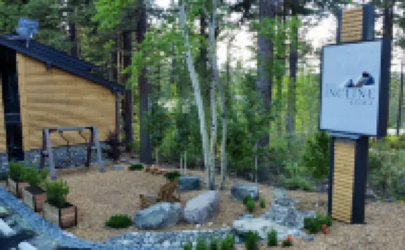 인클라인 로지  호텔