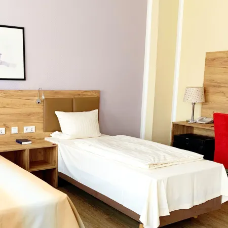 Turm Hotel Hanau Отели в г. Ханау