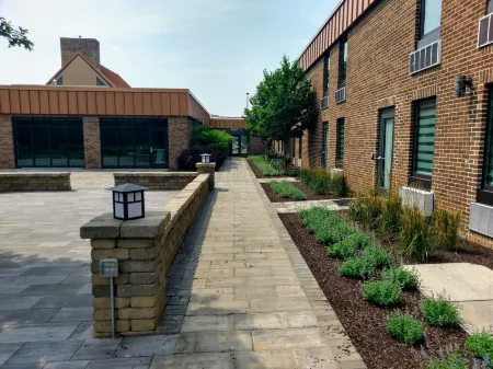 The Lodge at Hocking College Отели в г. Уорд Тауншип