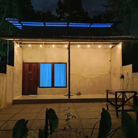 Rumah Lakau