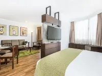 Suites by Vilar América Hotels near Royal Center