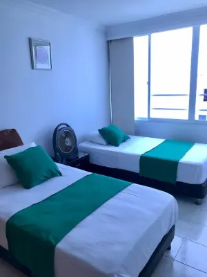 アプト・ビスタ・アル・マール16階 プラヤ・セルカ のホテル