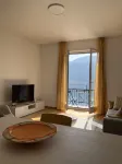 76Thelakehouse - balcony