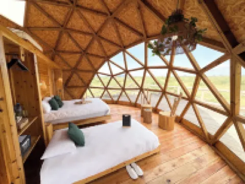 Kuoom Serengeti Hotels in 