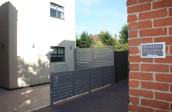 Frinton Escapes Hotels in 