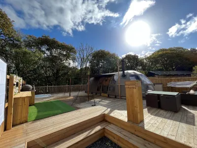 Moonlight Tent Hotel a Carew