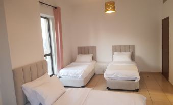Grays Hostel by Haly