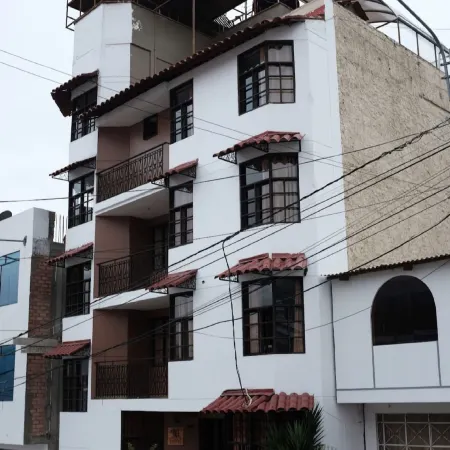 Huaraz Tourist Hotel