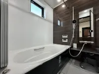 Windmill Village E-10