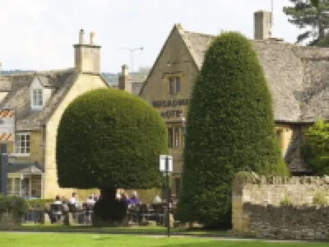 The Broadway Hotel Hotel di Broadway