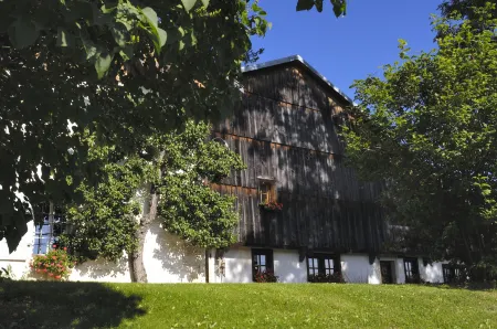 Maison d'hôtes le Pré Oudot Отели в г. Монтлебон