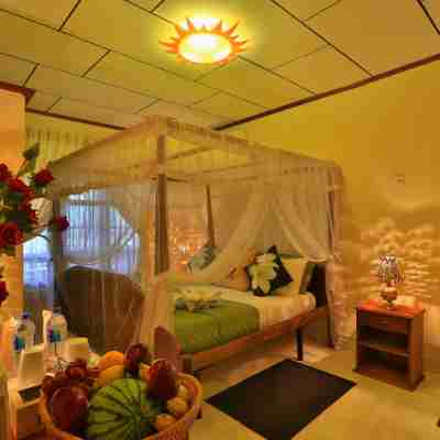 Emel Boutique Rooms
