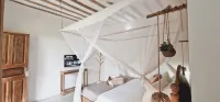 Arya Boutique Resort