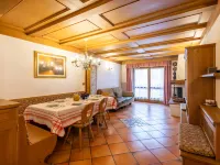 Corte dei Larici Hotel in zona Sassolungo