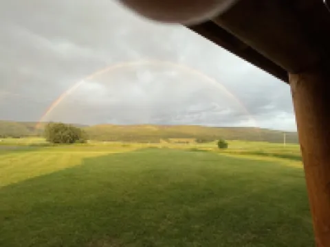 Elk Run-Entire basement-1000 sq ft.-Cleaning fee included.  Sleeps 4-6.