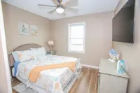 Fun on Sargent Beach in this Fabulous Vacation Home!