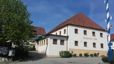 Landgasthof Wild Hotels in der Nähe von Alter Schlachthof Landshut