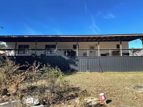 3-bedroom house in Porum Landing, waterfront with lots of space inside and out!