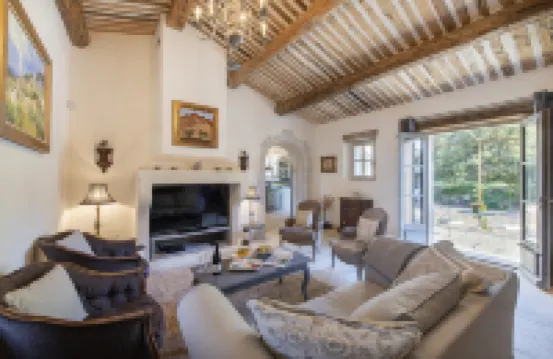 La Bécasse – Heritage Pool Manor