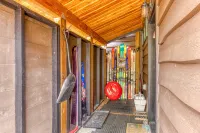 Adorable studio with modern amenities - close to slopes & restaurants Hotels in Government Camp