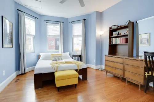 Charming Historic Retreat with Gourmet Kitchen - Inviting and Spacious