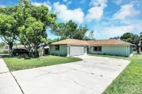 Refreshing Oasis with Massage Chair, Game Garage, Large Fenced Yard +Retro Games