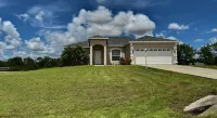 Charming 3-bedroom house in Serene Myakka City near Freedom Factory & Terranova
