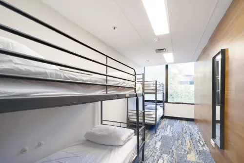 Trademark Hostel - Fully Air Conditioned