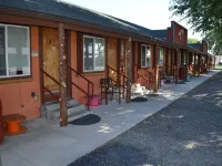 Wild Goose Lodge Hotels in Klamath County