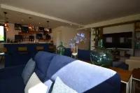 提耶拉布索酒店 - 限成人 - 酒吧
