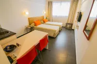 Roberta Rosa de Fontana Suites Hôtels à : Rosario