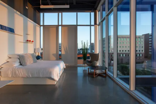 Hotel Revel - balcony